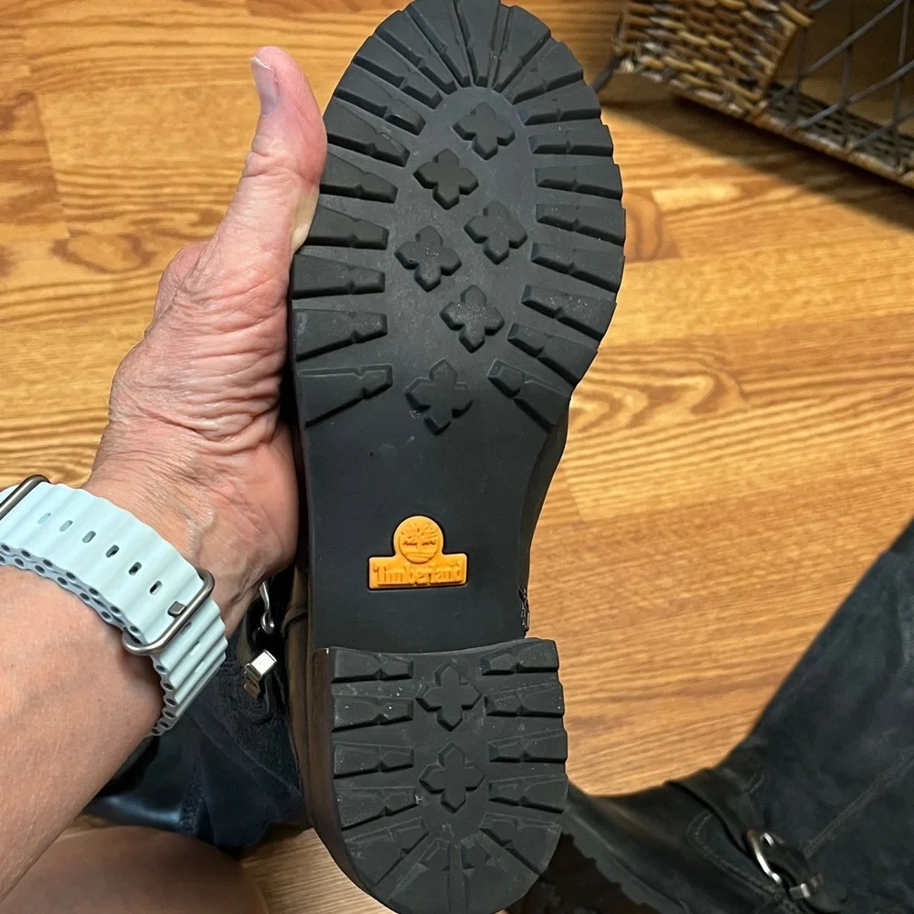 Timberland Black Leather Heeled Boots Size 8 - Picture 10 of 13